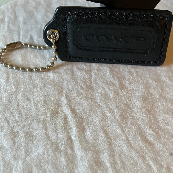 Coach: Black Leather Key Fob Hang Tag/Charm- Silver Tone - Picture 3 of 12